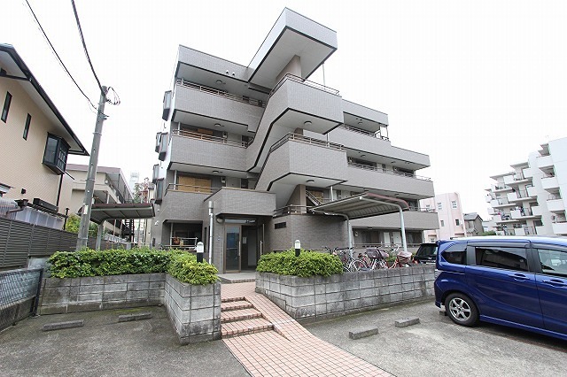 ファインファースト久地 外観