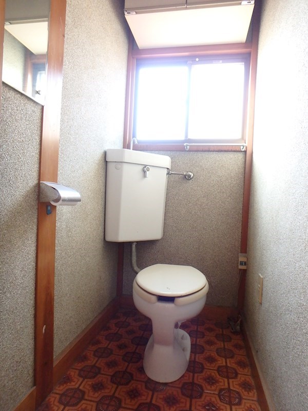 内山貸家 トイレ