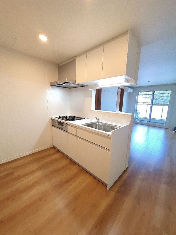 FLAT　RIVER キッチン