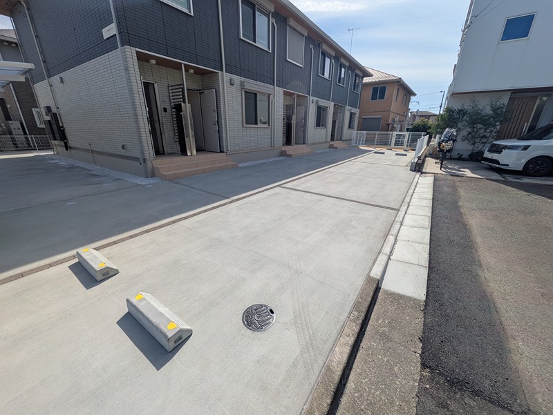 ソレイユ湘南太平台Ａ 駐車場