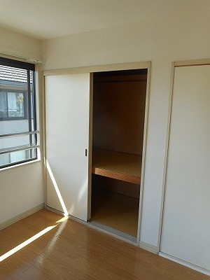 テラスワン 収納
