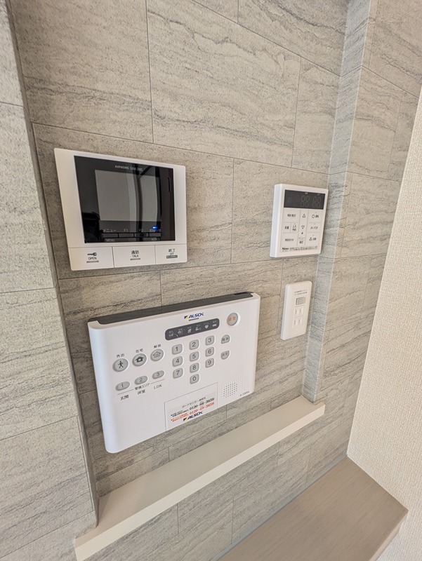 モンブルーカルム セキュリティ