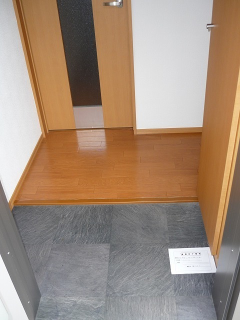 ボナール湘南 玄関