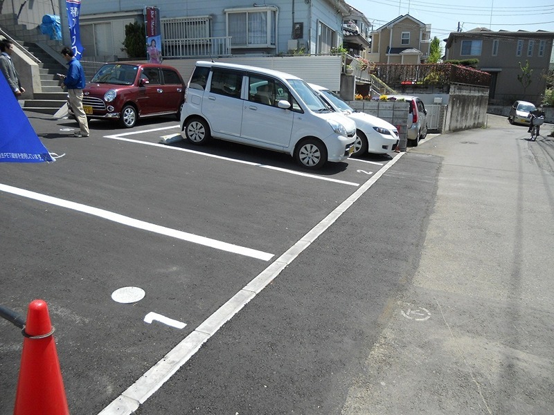 Ｇreen Ｈills 駐車場