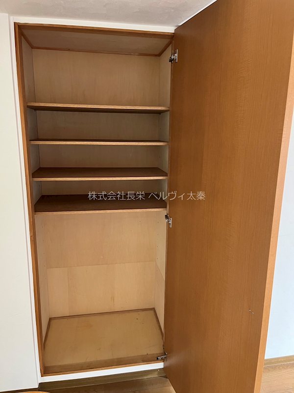 レジディア太秦 リビング