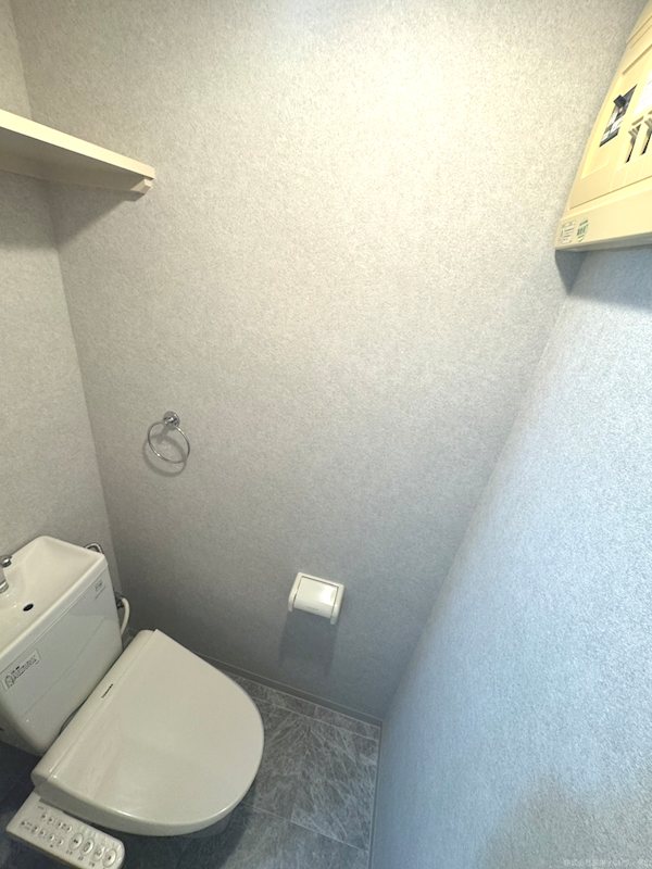ハウスセゾン御所南 トイレ