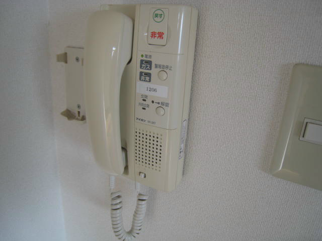 ハウスセゾン御所南 セキュリティ