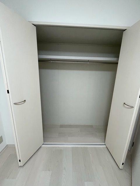 シャルレ4番館 収納