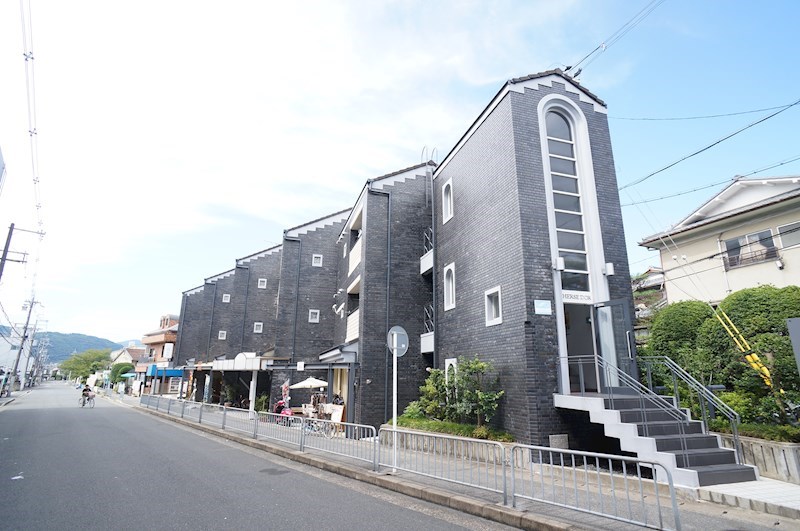 HERSE D'OR 外観