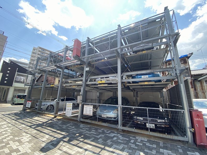 エリーフラッツ浜大津 駐車場