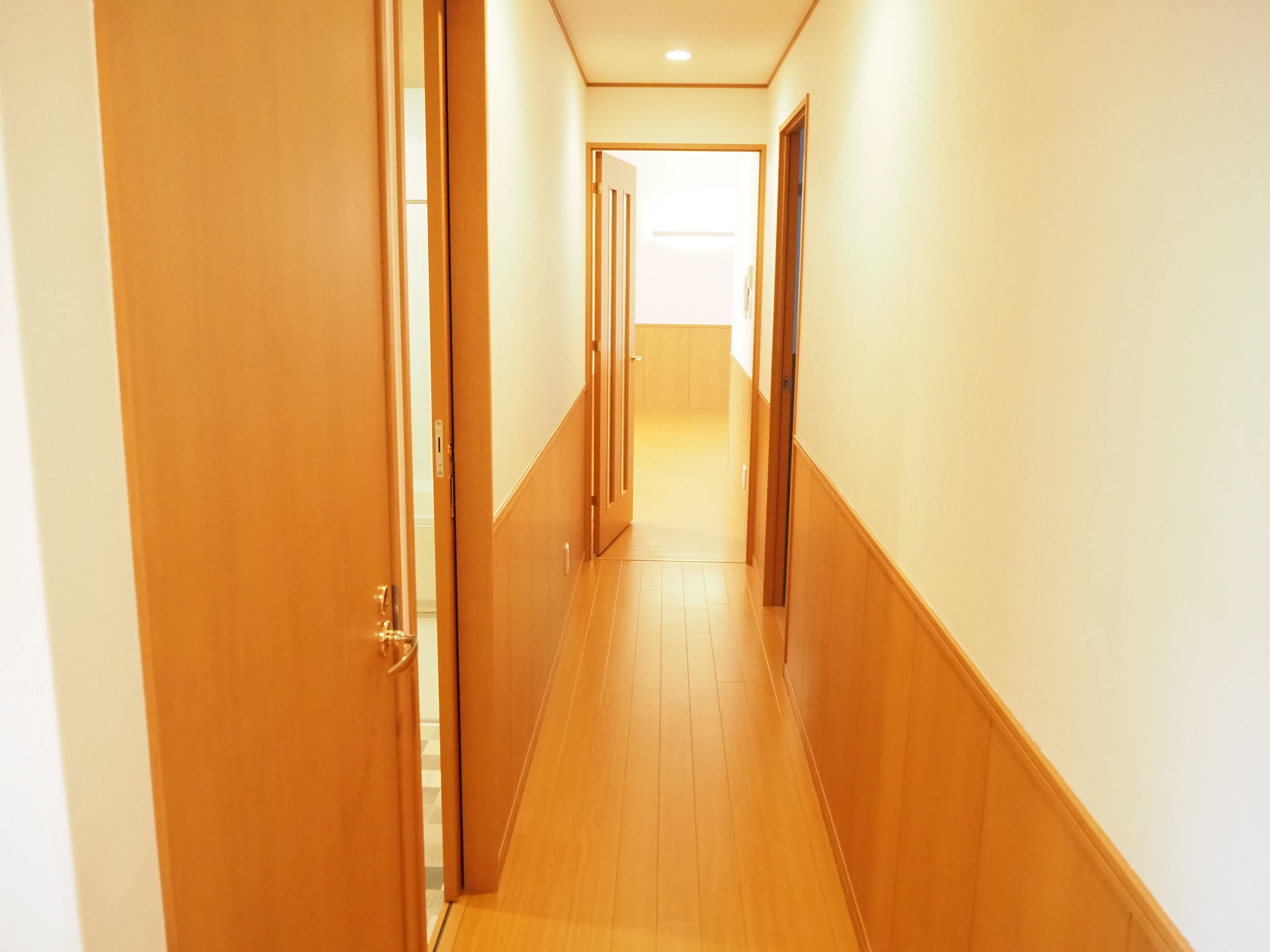 i.House01 玄関