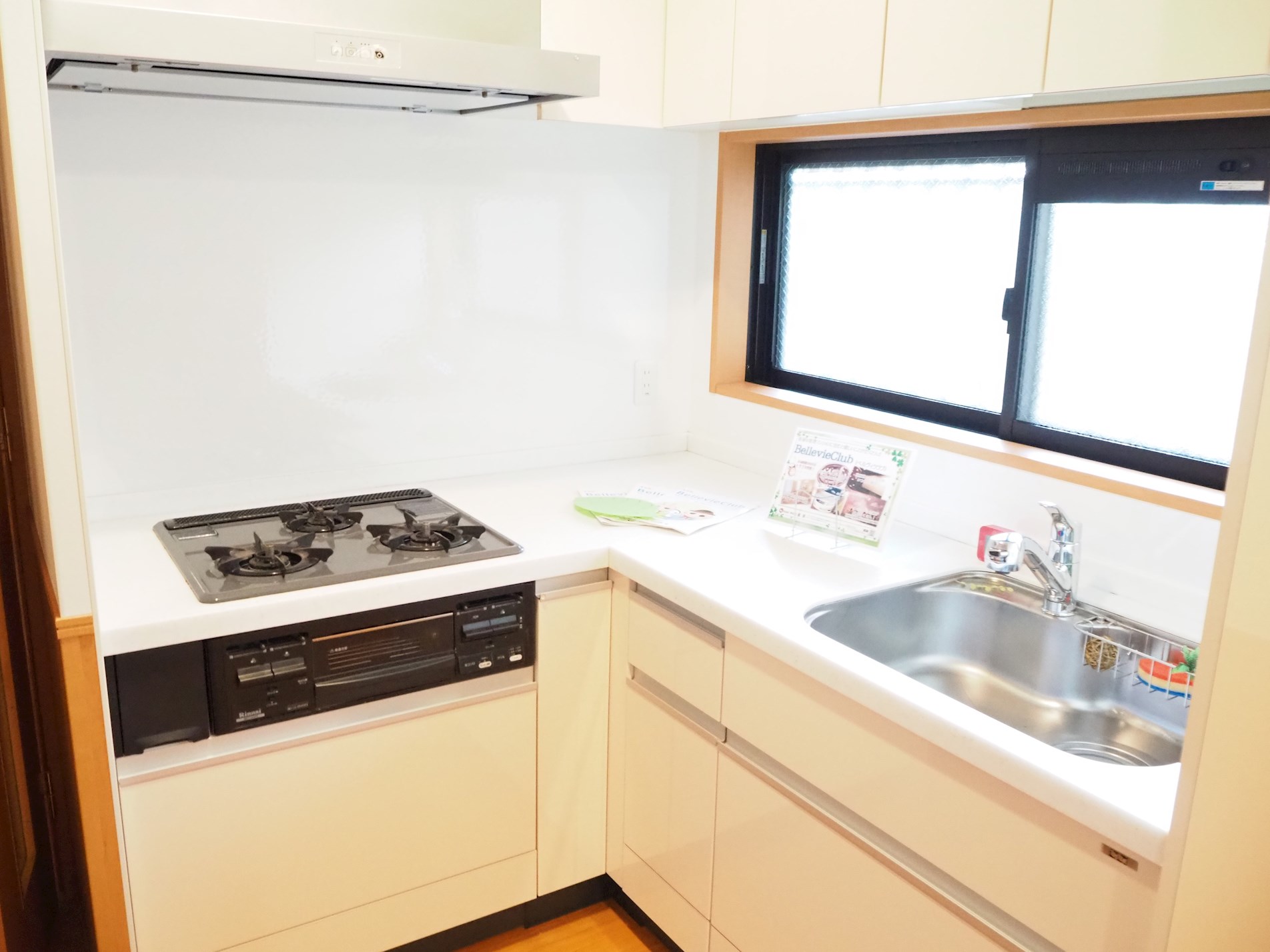 i.House01 キッチン