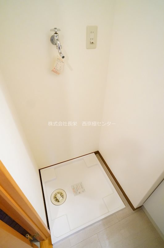 レジデンス西京極 洗面所