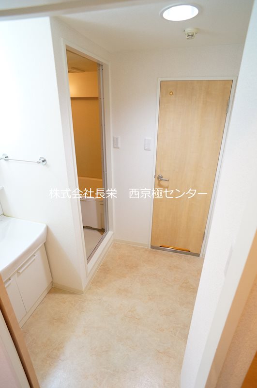 アーネスト西大路 洗面所