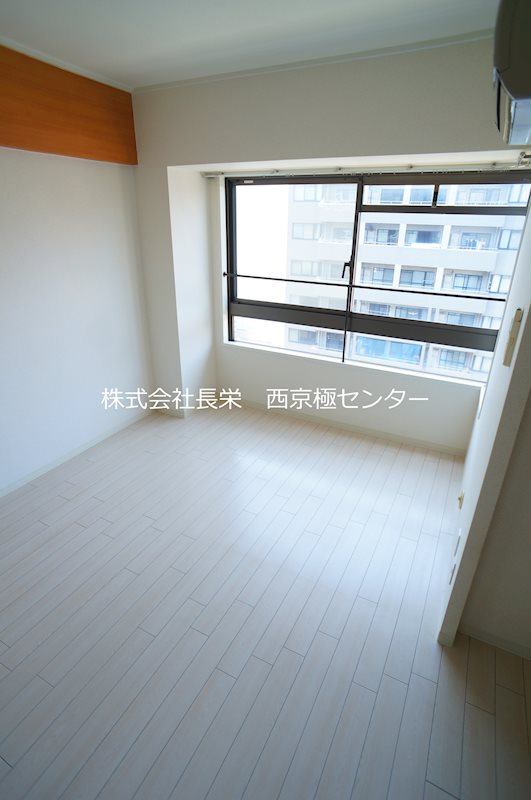 アーネスト西大路 リビング
