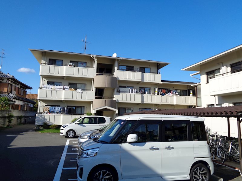 メゾンド・うぐいす台 外観