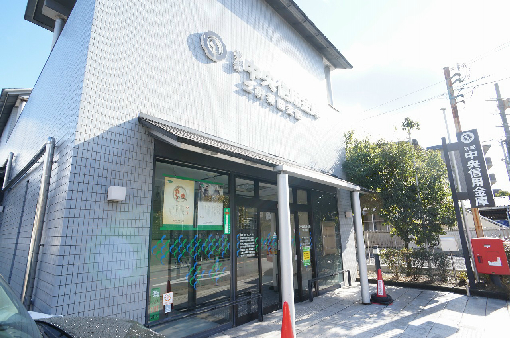 静市市原町テナント 銀行