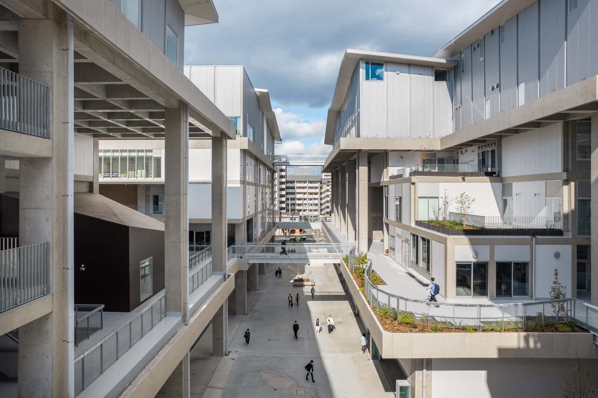 イーグルハウス 大学・短大