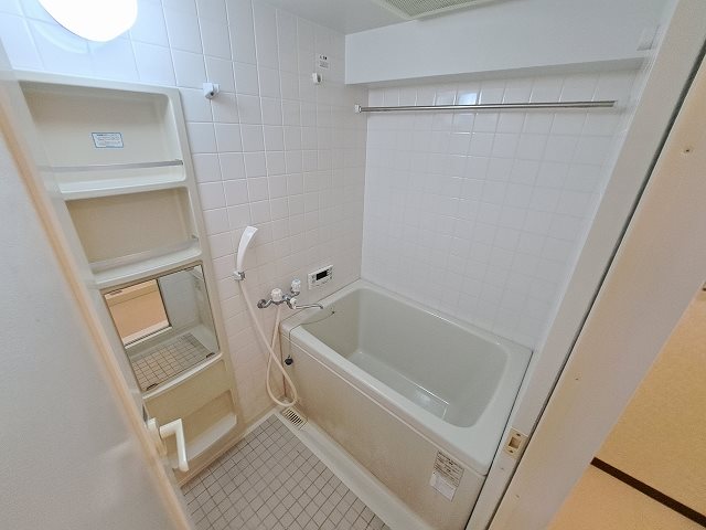 パインフィールド吉祥院 風呂画像