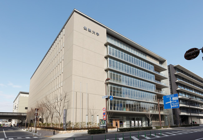 attrice東堀川 大学・短大