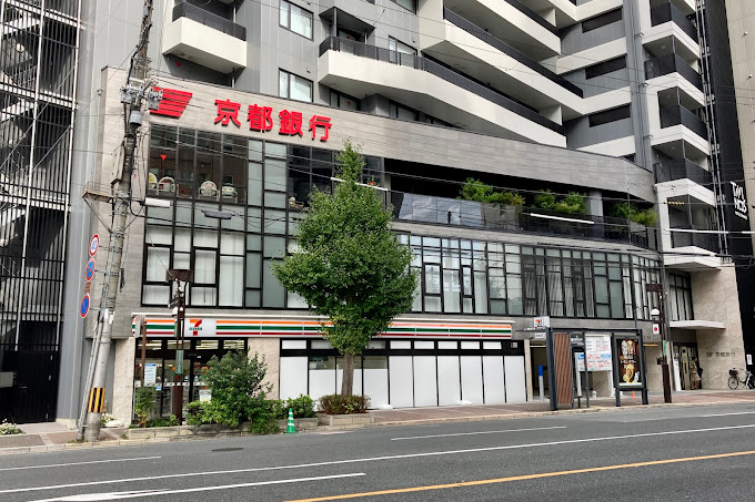 ブランズ京都河原町レジデンス 銀行