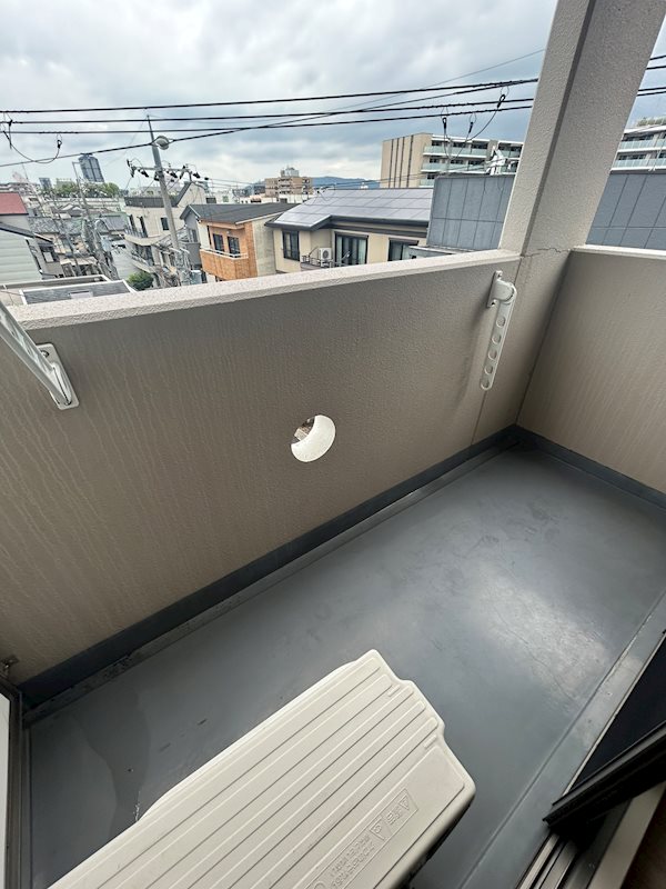 エリーフラッツ桂南 ベランダ