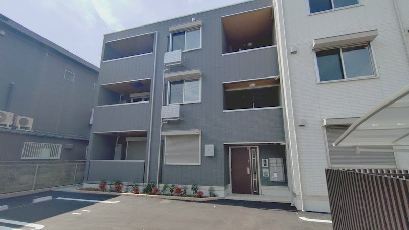 リンクレール宮の森 駐車場