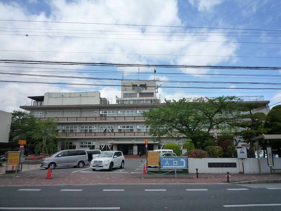 カットサロンホーク内店舗（間借り） 役所