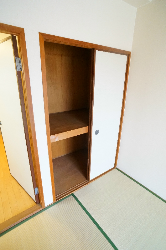 長岡ロイヤルパレス 収納