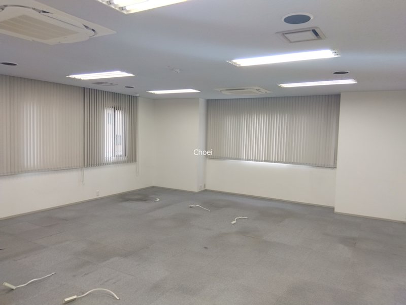 大久保町上ノ山テナント その他