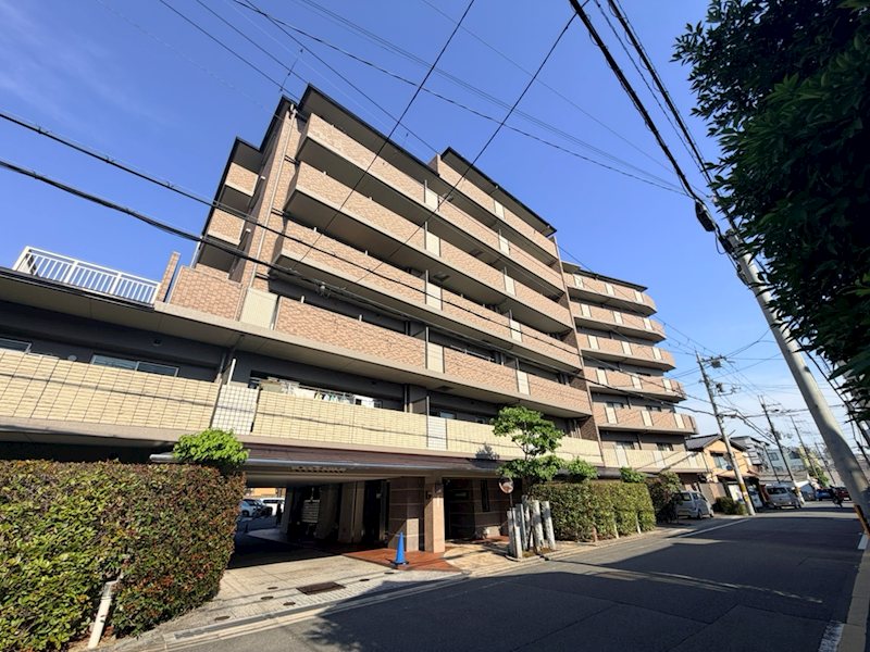 グラン・コート西京極Ⅱ 外観