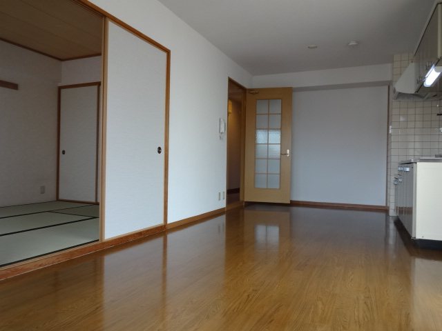 アグラード長岡京 リビング