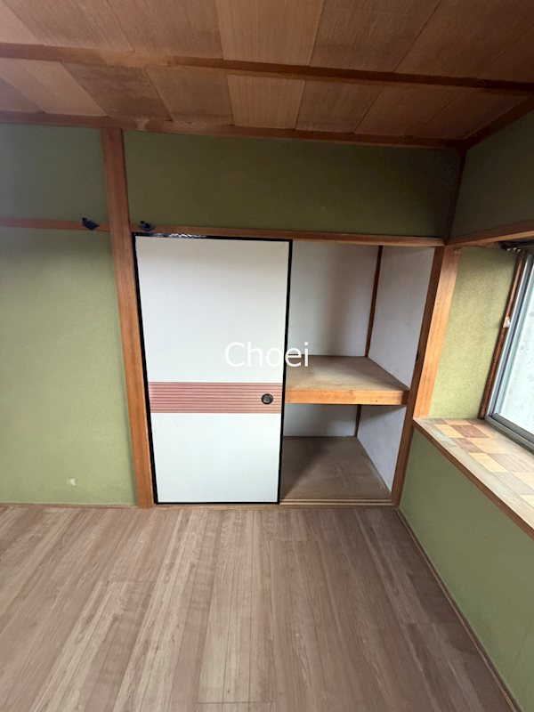 向島津田町貸家 収納
