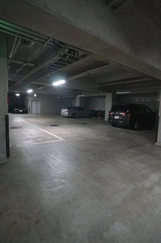 アーネスト西大路 駐車場