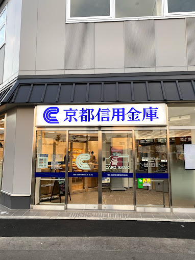 アライズ西院 銀行