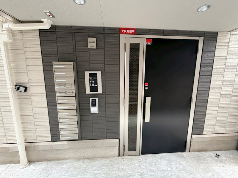 ラ　ネージュ エントランス