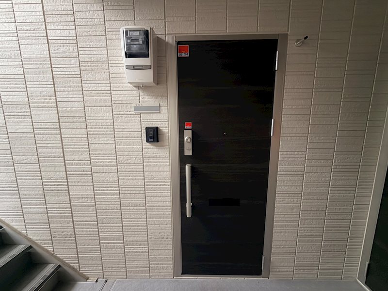 ラ　ネージュ 玄関