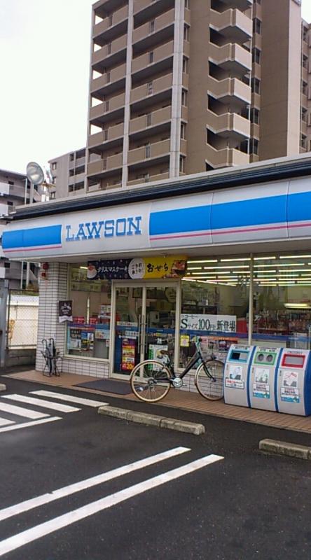 アムール西京極 コンビニ