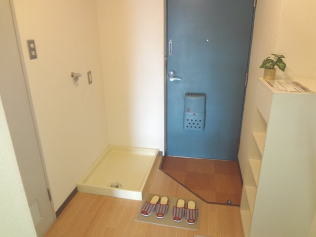 アルテハイム桂 玄関