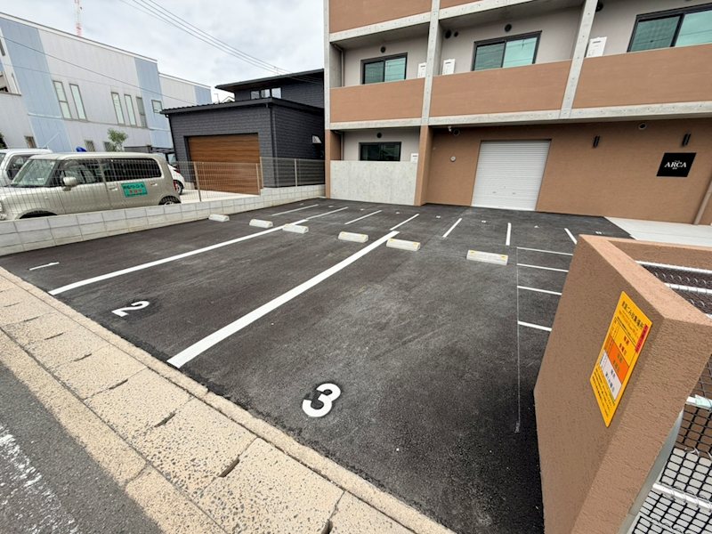 ARCA桂川 駐車場