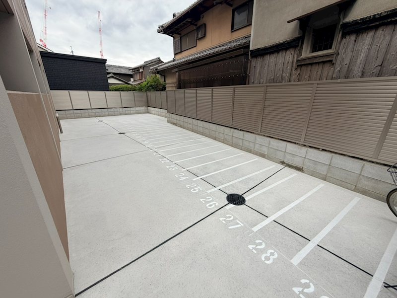 ARCA桂川 駐車場