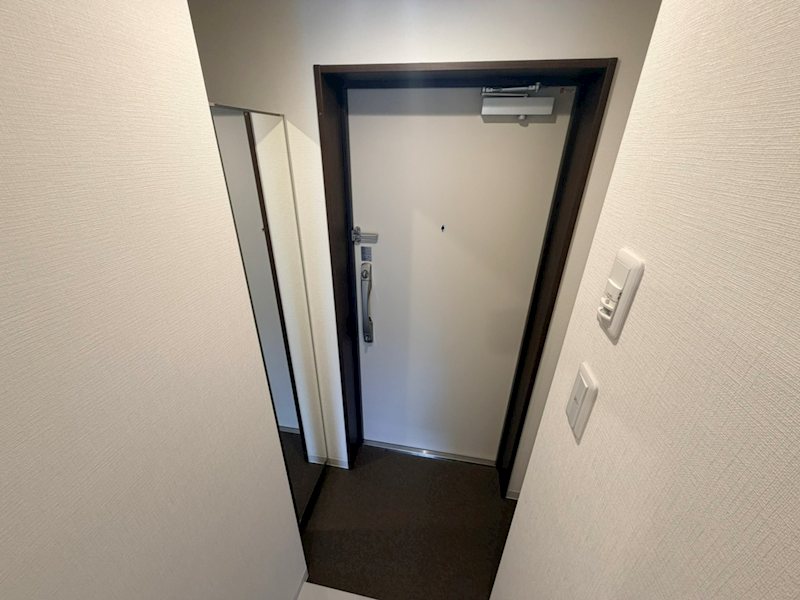 エストゥルース京都 玄関