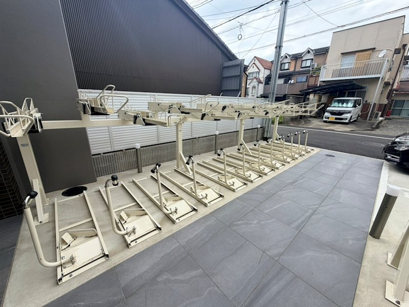 アドバンス京都レイズ 駐車場