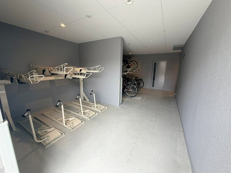 アドバンス京都レイズ 駐車場