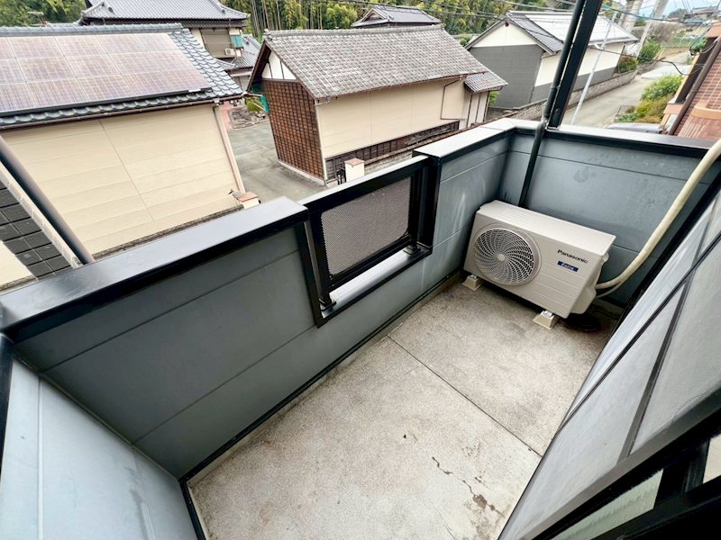 ファミール弓削 ベランダ