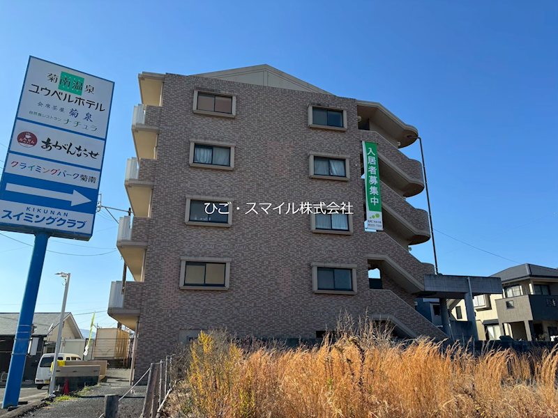 ロイヤルハイツ鶴羽田 外観