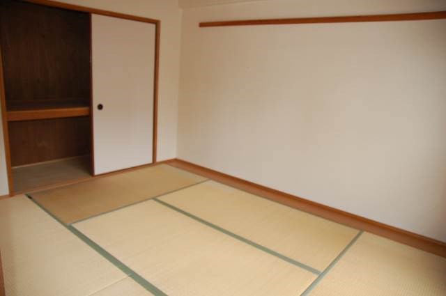 サンメゾン水前寺 ベッドルーム