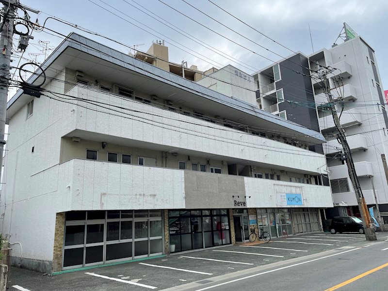 徳永ビル エントランス