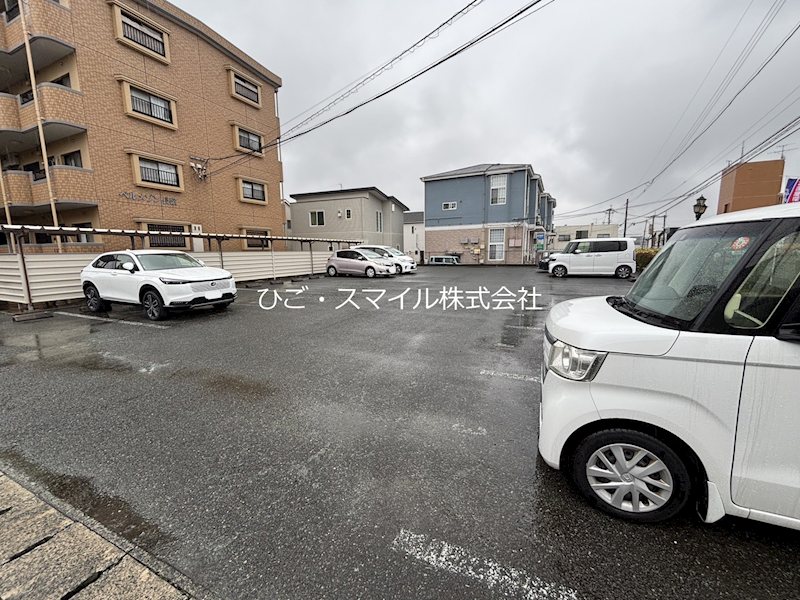 ベルメゾン長嶺 駐車場