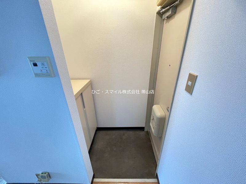 ホヨーハイツ 玄関